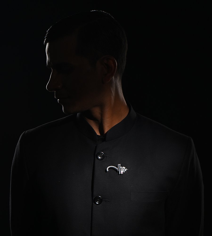Nayak Brooch