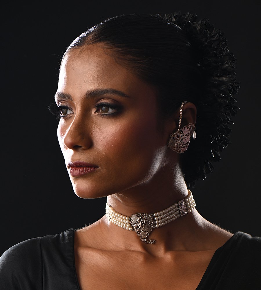 Dolonchapa Choker